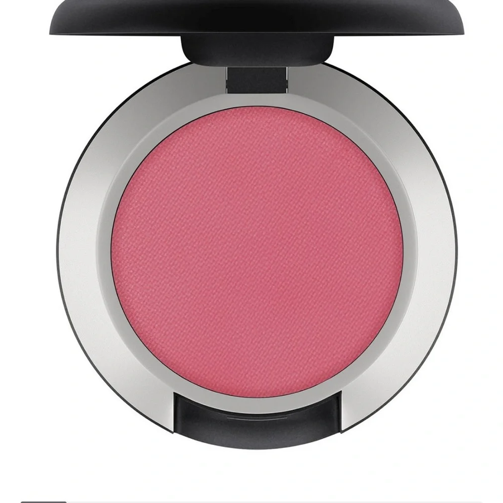 M•A•C POWDER KISS EYESHADOW VARIOUS COLORS
